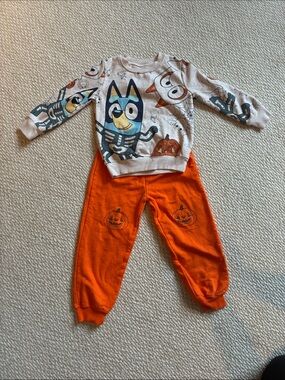 3T Bluey Halloween Sweatshirt and Sweatpants Set